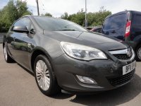 VAUXHALL ASTRA